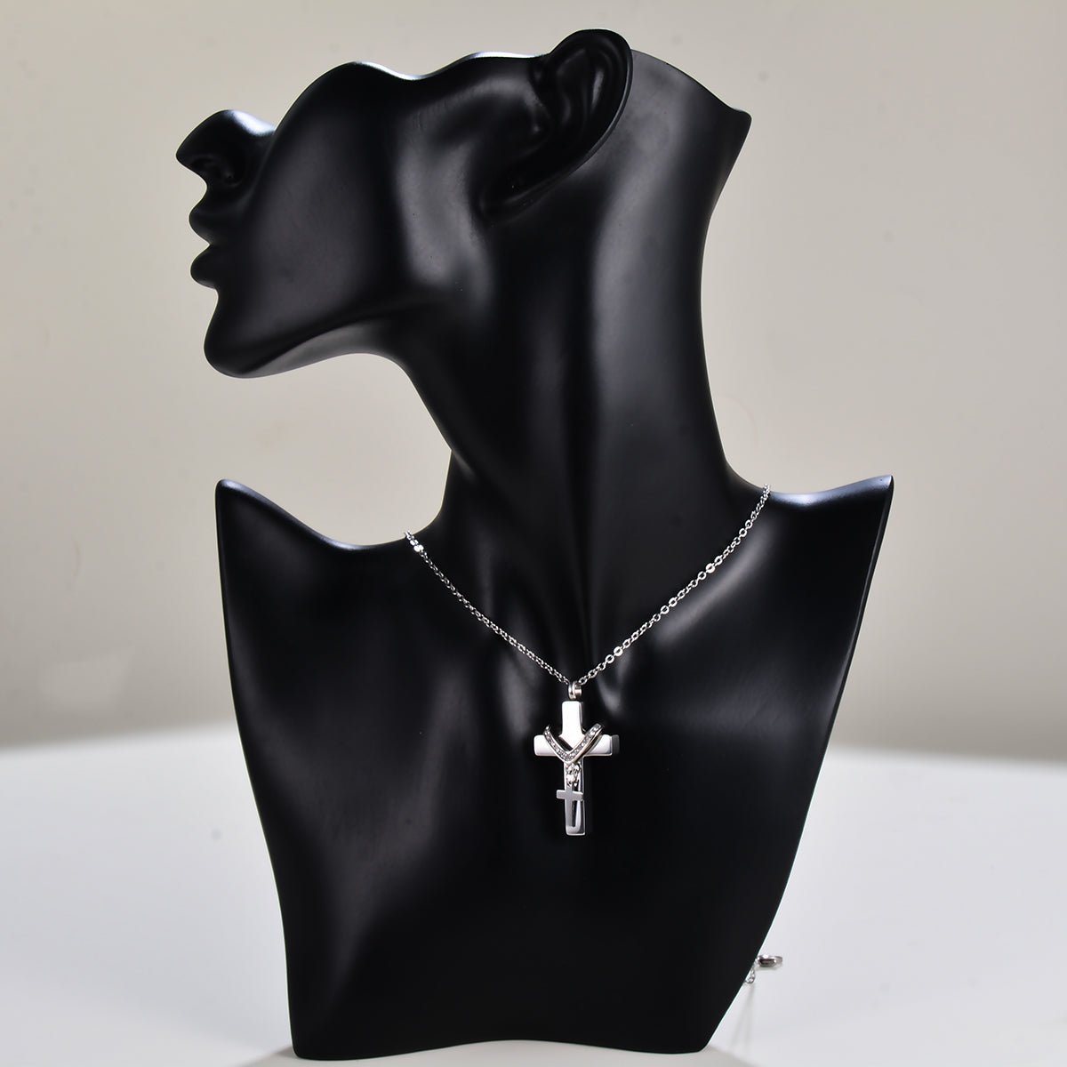 FOREVER CROSS NECKLACE